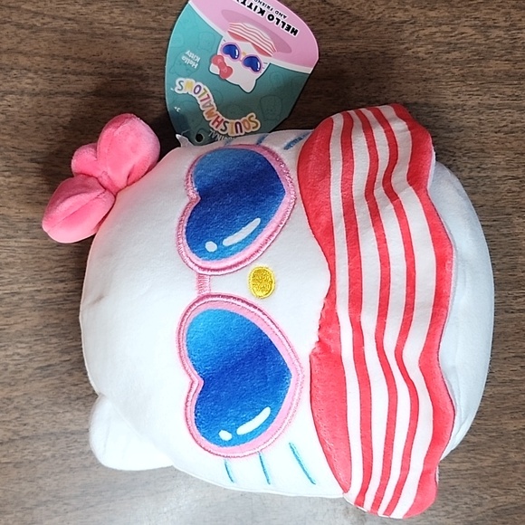 Hello Kitty Squishmallow - 6.5" - Picture 2 of 11